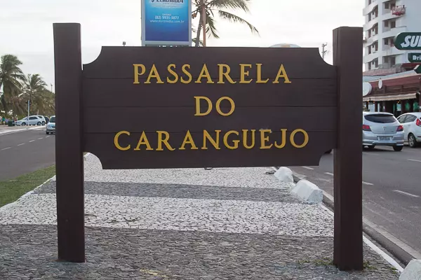 Programação para fazer na Orla de Atalaia, em Aracaju 2 PassareladoCaranguejo4